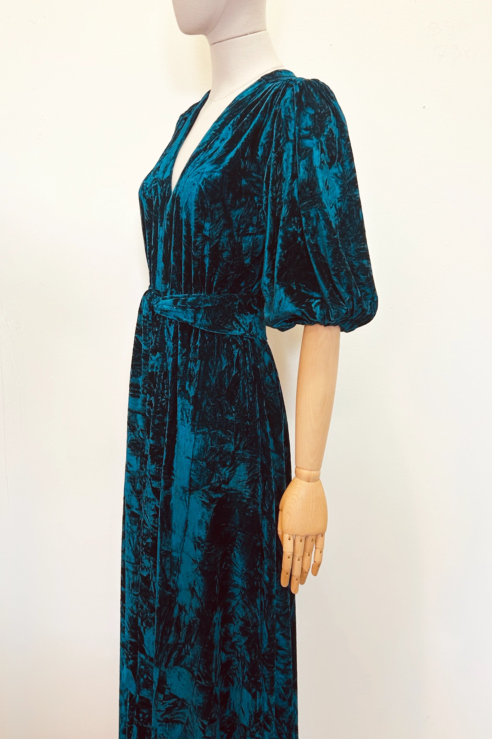 Samtkleid Camille