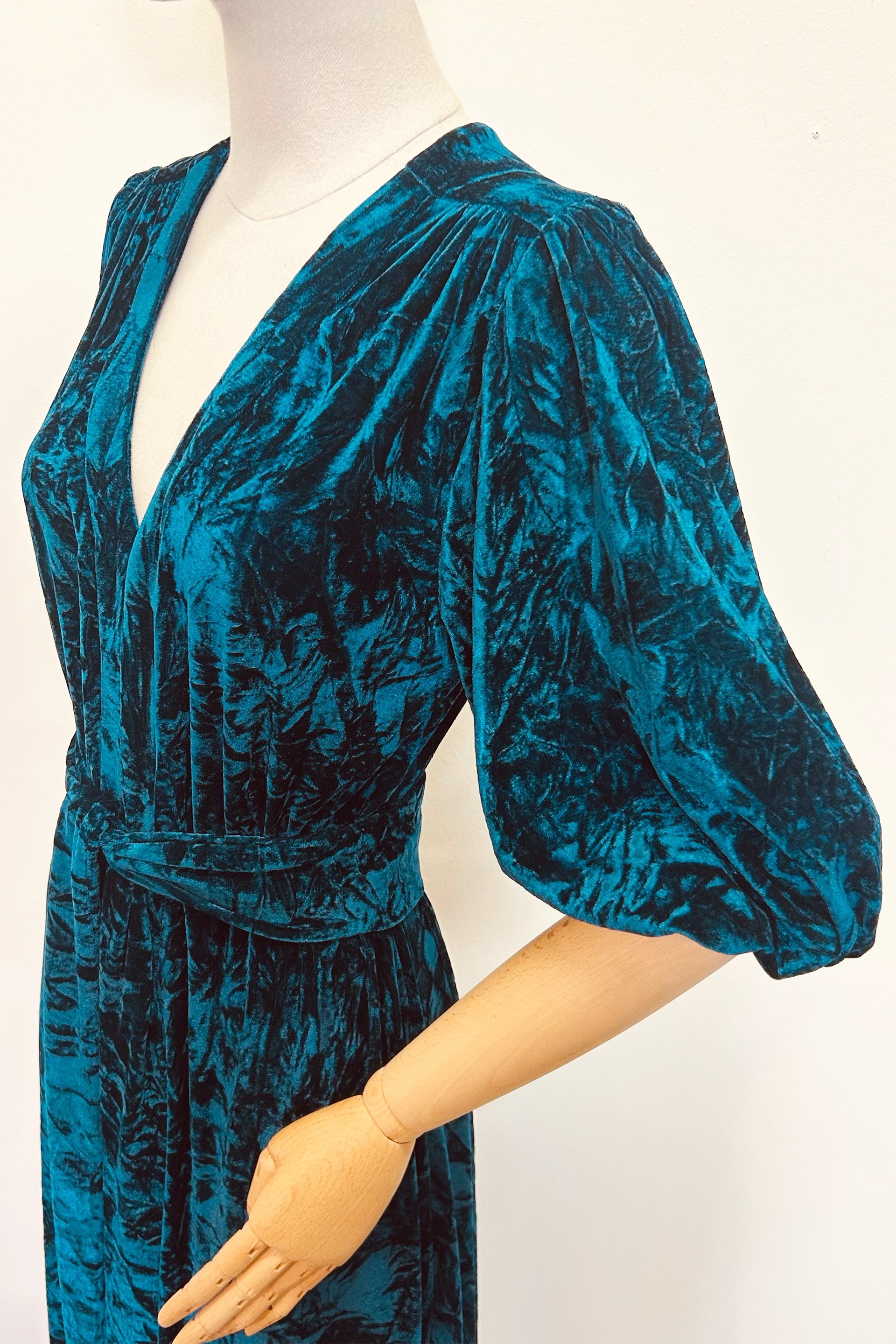 Samtkleid Camille