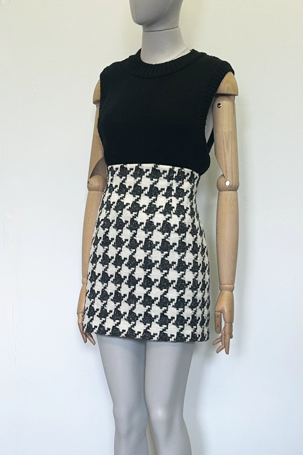 Houndstooth High Waist Mini