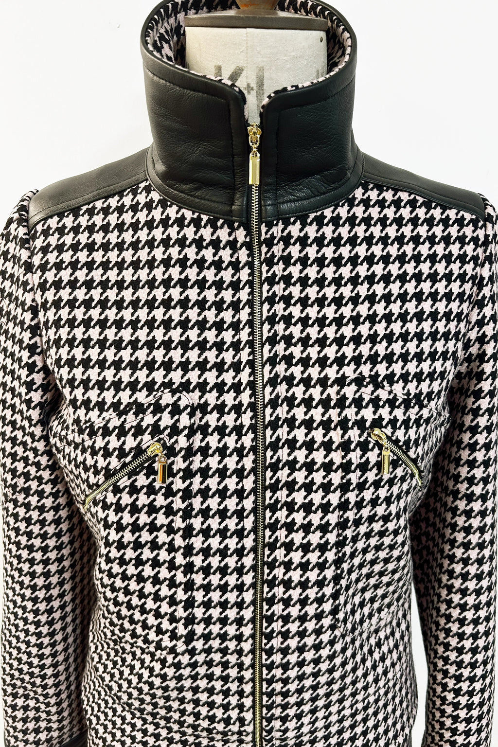 Marianne-Jacke mit Hahnentrittmuster