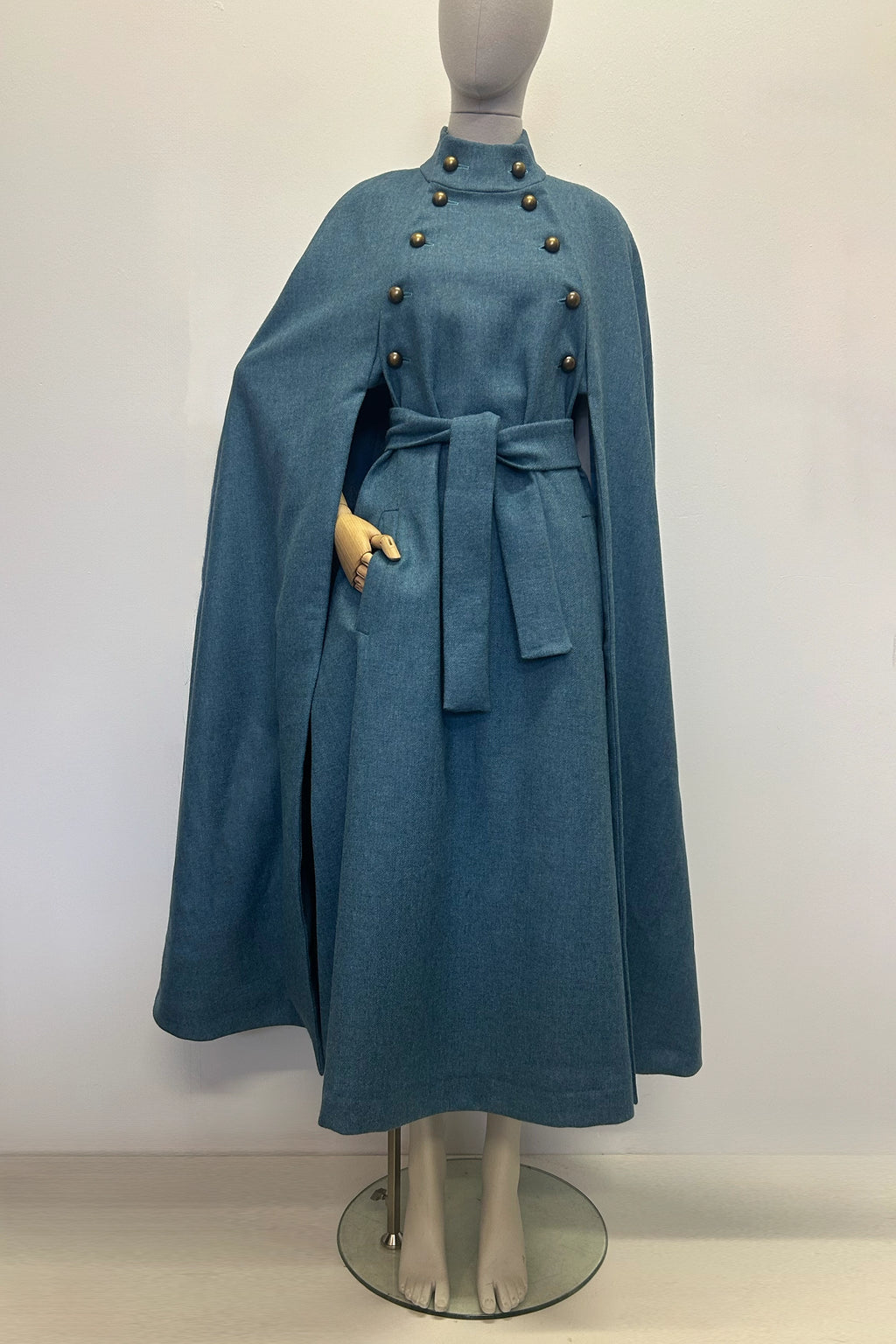 Tweed-Maxi-Cape mit Gürtel