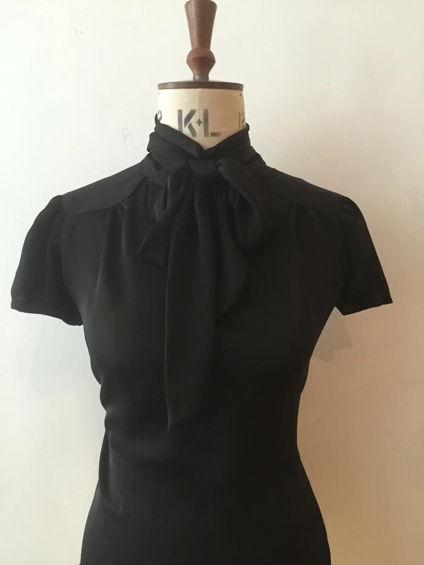 Cap Sleeve Lulu Blouse