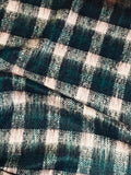 Mohair Stalker Cape im Karomuster