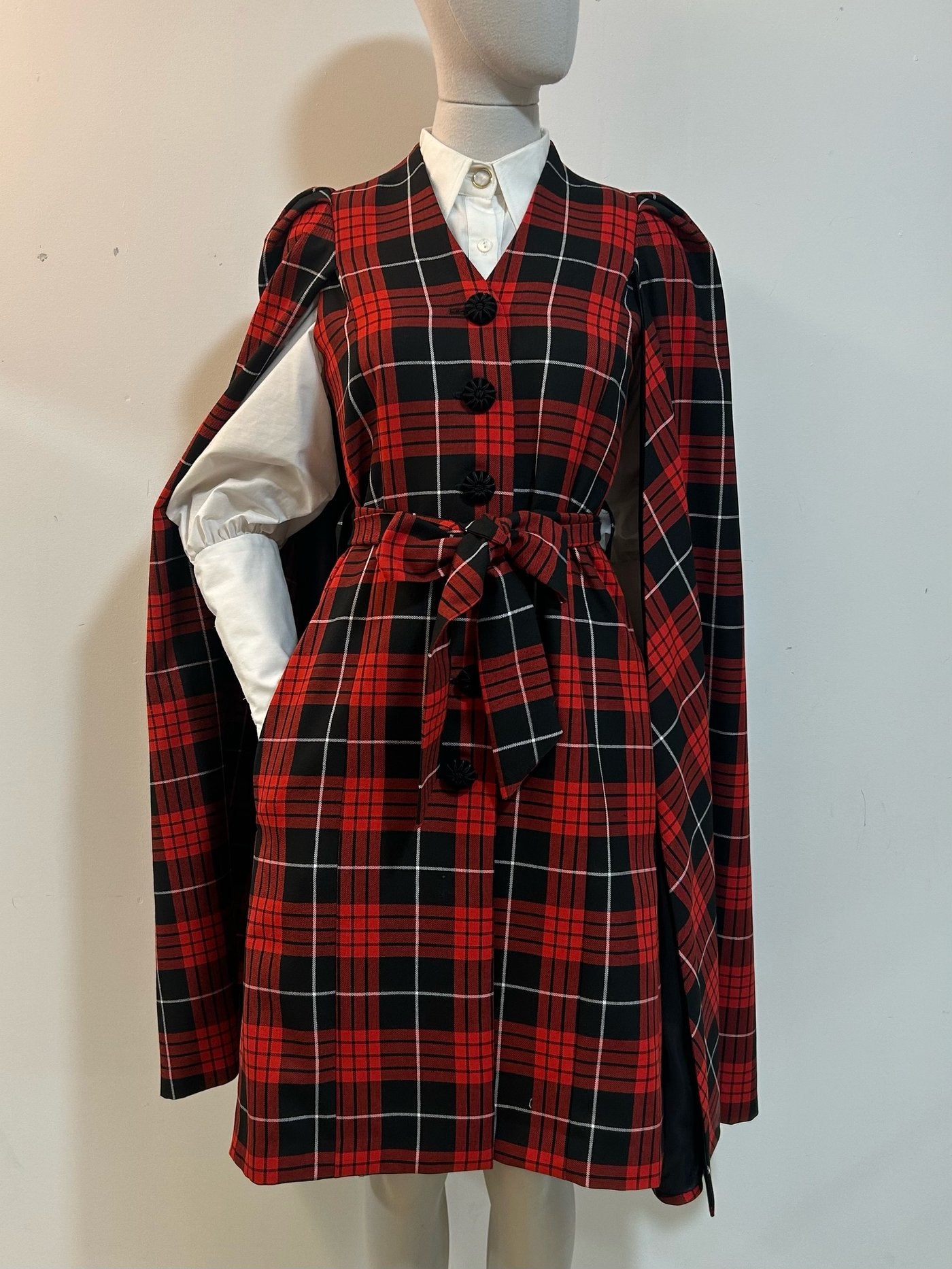 Tartan Tatyana Cape-Mantel