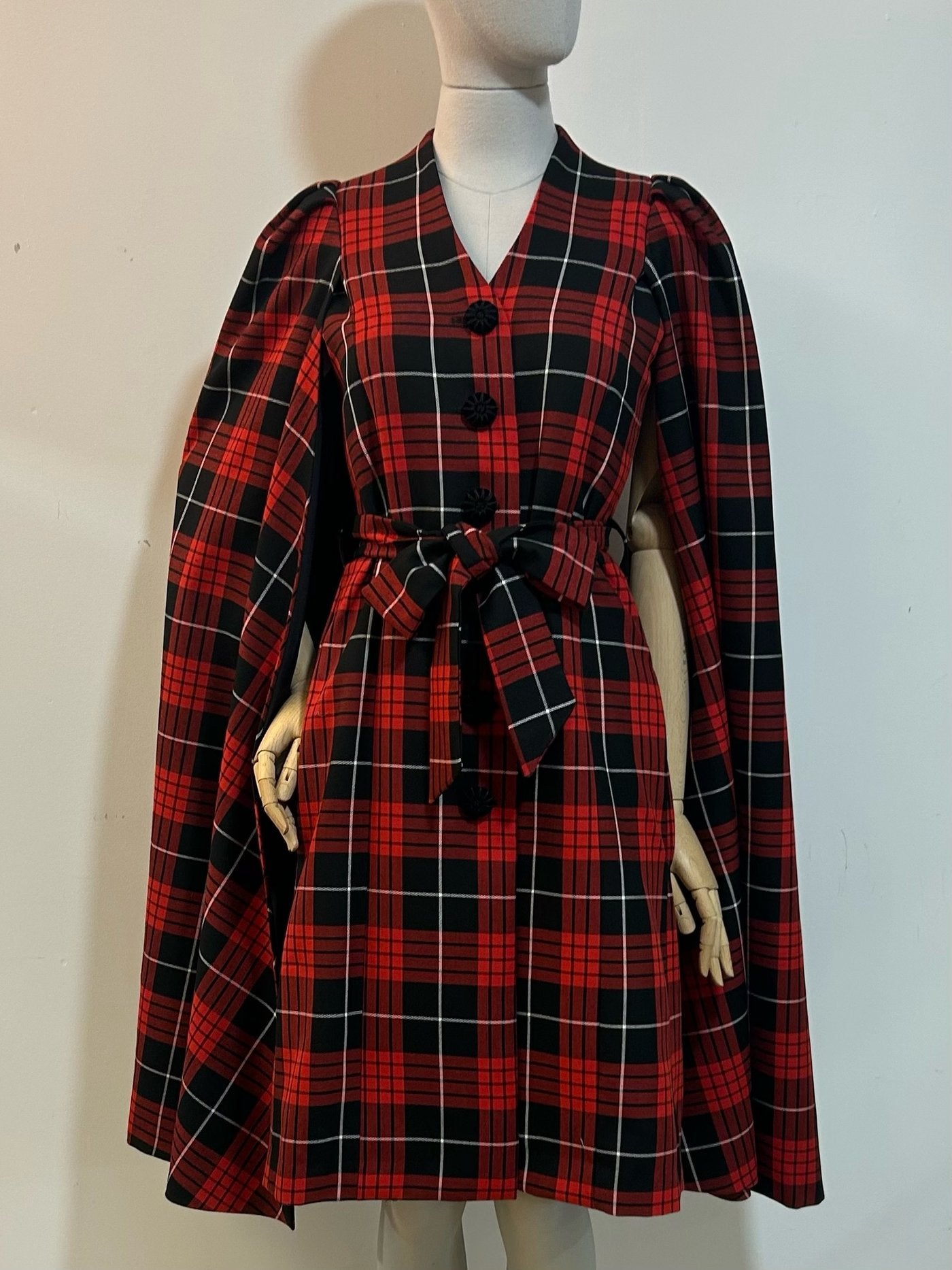 Tartan Tatyana Cape-Mantel